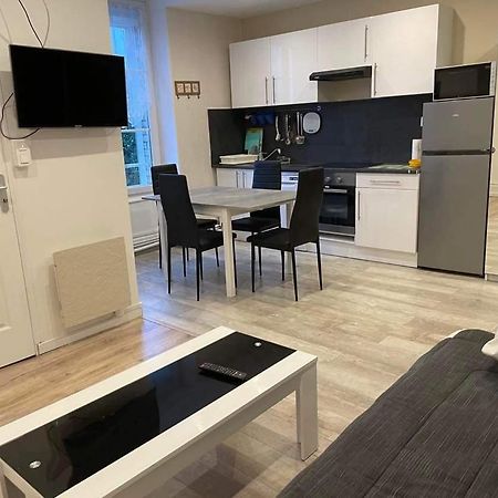 Appart Meuble 45M2 Calme Et Lumineux Au Continental Vittel Eksteriør bilde