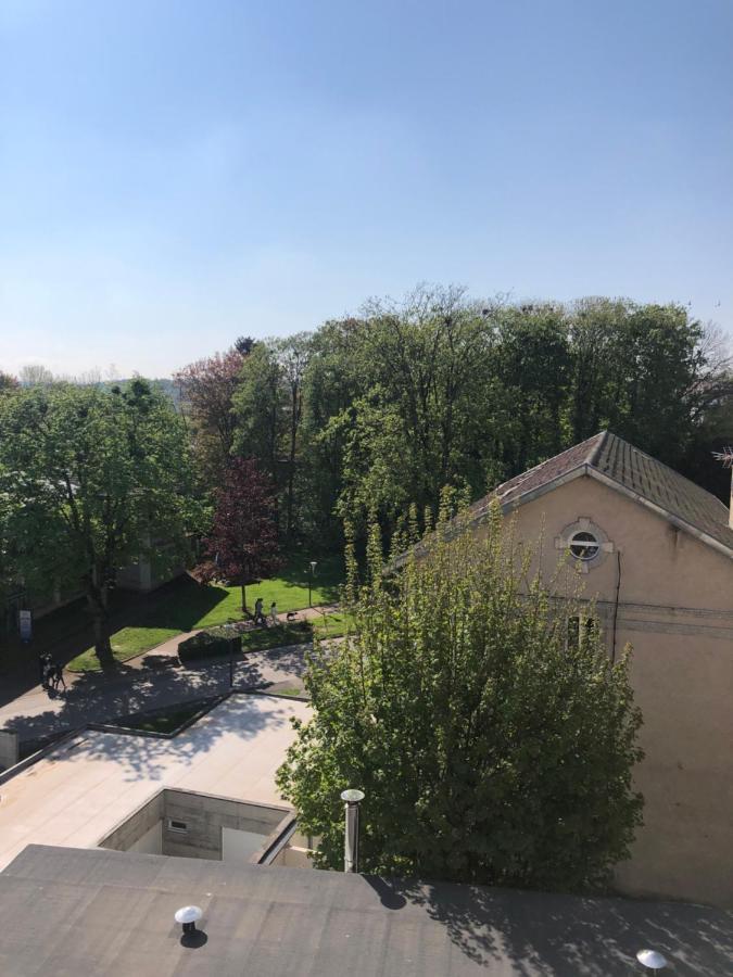 Appart Meuble 45M2 Calme Et Lumineux Au Continental Vittel Eksteriør bilde