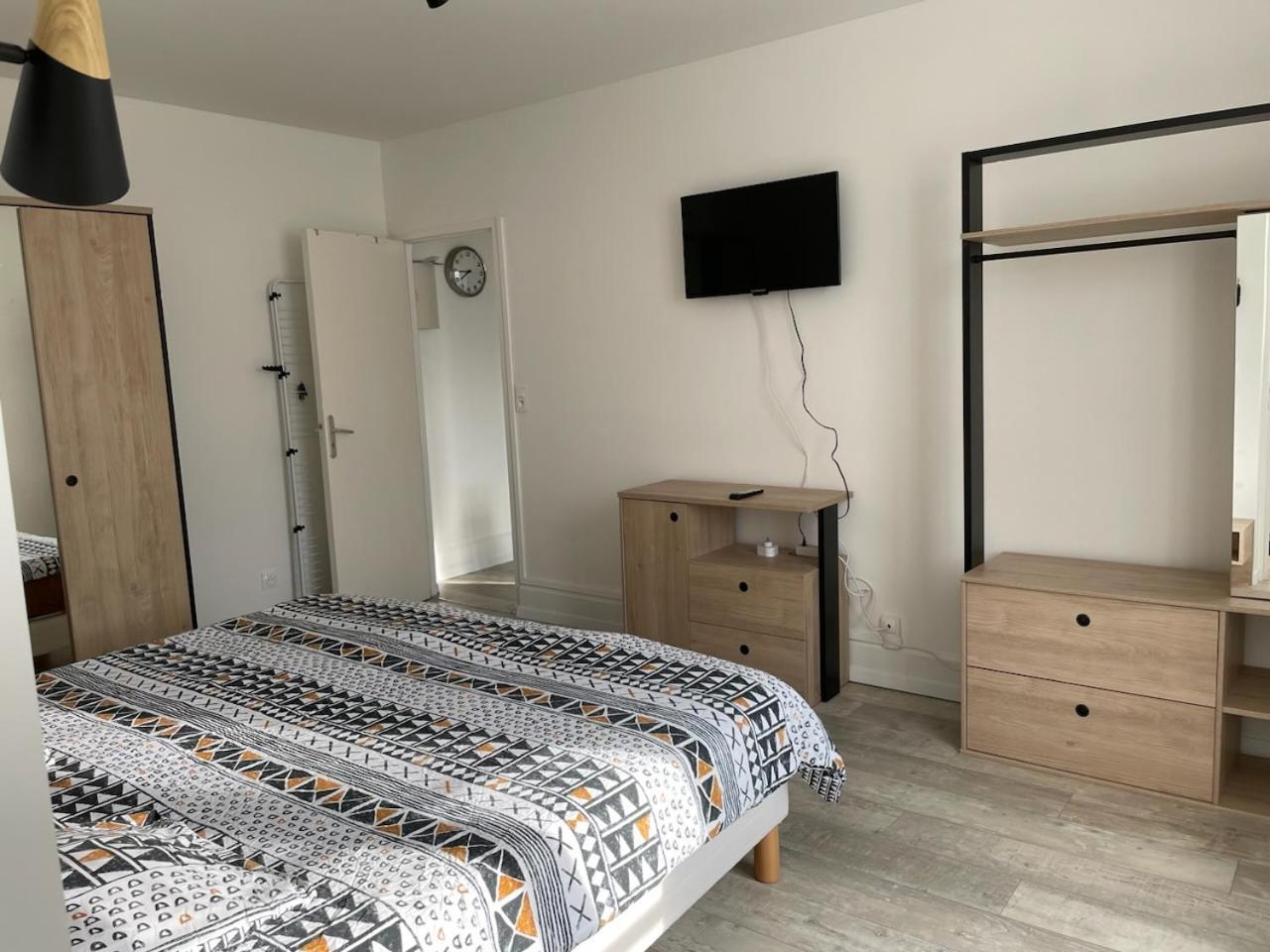 Appart Meuble 45M2 Calme Et Lumineux Au Continental Vittel Eksteriør bilde